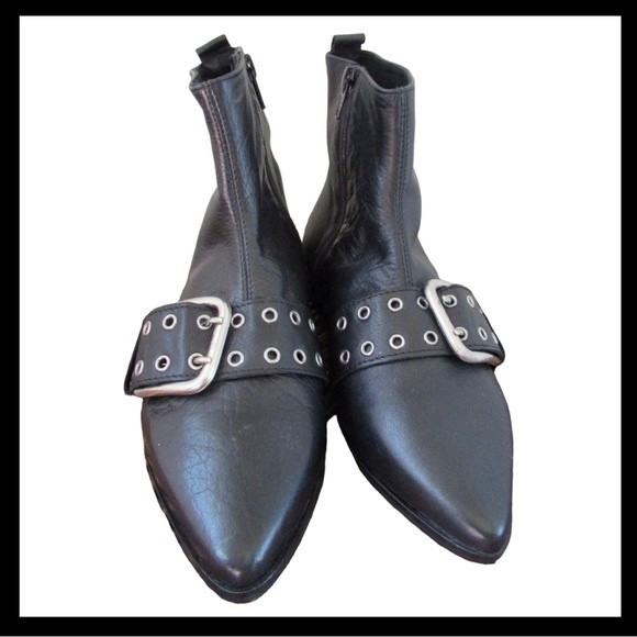 Barneys  New York Black Leather Ankle Boots With Buckle - Picture 1 of 7